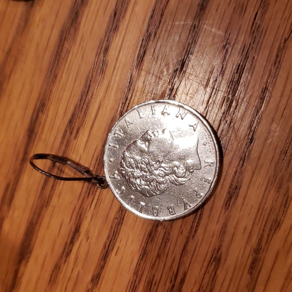Italian coin earrings! Silver toned🤍 - Picture 4 of 4